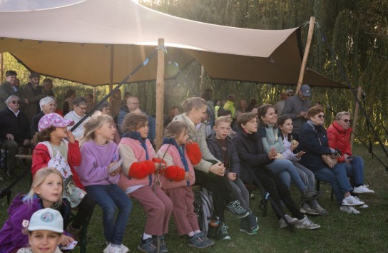  (vergroot foto)