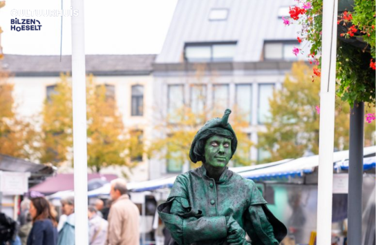  (vergroot foto)